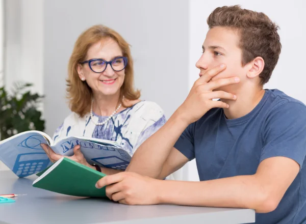 ABC Cours particuliers à Lons le Saunier soutien scolaire lycée à Lons le Saunier à Lons le Saunier