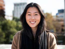Marie, professeur d'anglais au collège et lycée à Lons le Saunier